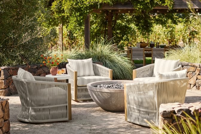 Outdoor Lounge Furniture