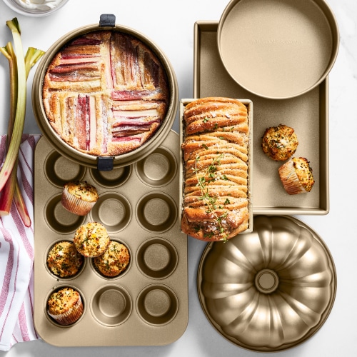 Williams Sonoma Goldtouch&reg; Pro Nonstick Bakeware