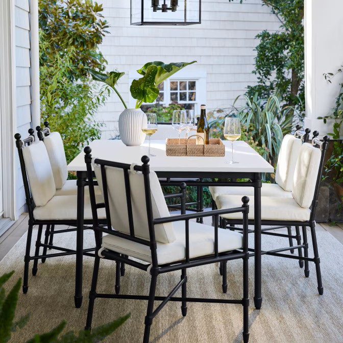 Explore Outdoor Looks