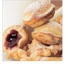 Jam-Filled Pancakes >