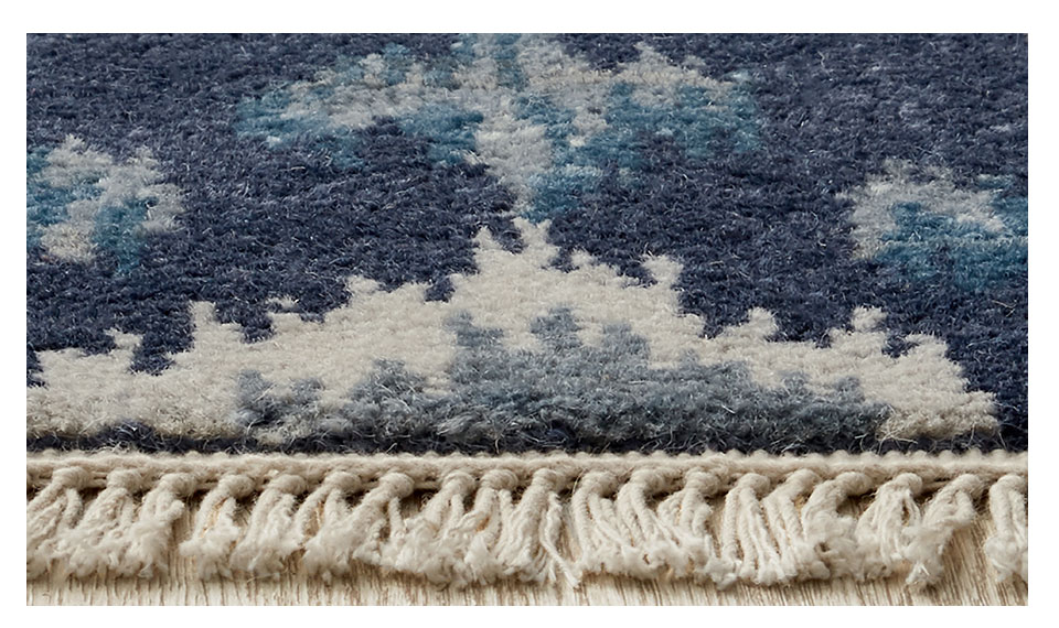 MobileRugGuide-Mats-hand MobileRugGuide-Mats-hand
