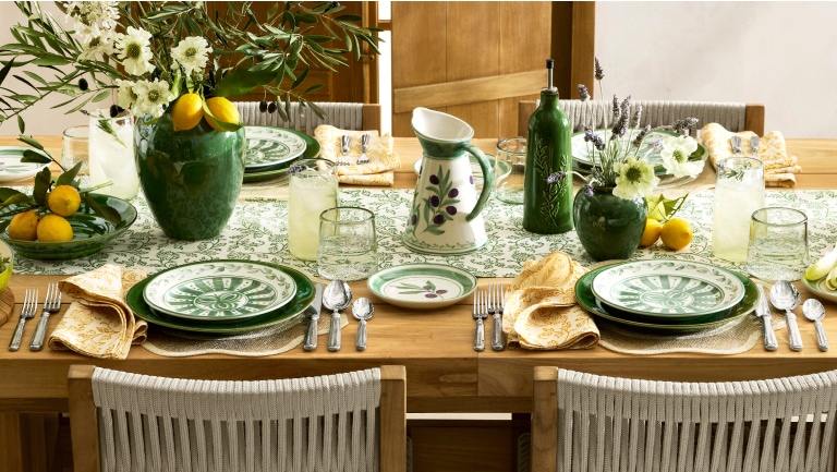 A Provencal Table A Provencal Table