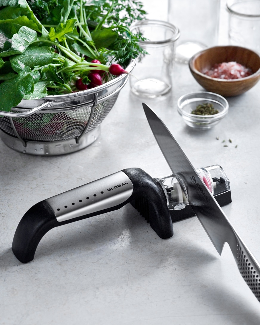 Explore 3 Ways to Sharpen Your Cutlery