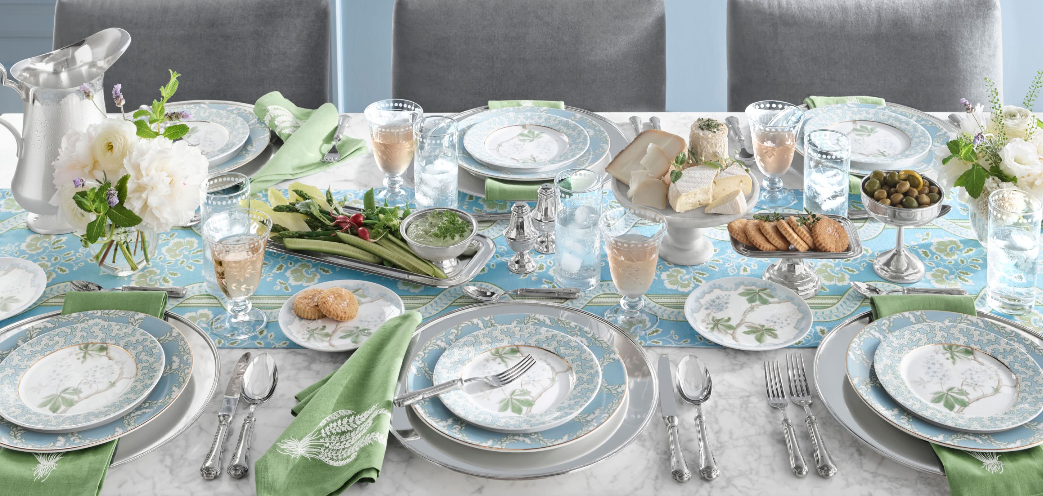 An English Countryside Table