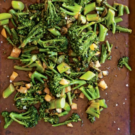 How To Cut Broccolini : If you are lucky, you may get up to 3 to 5 rounds of harvests from each plant.
