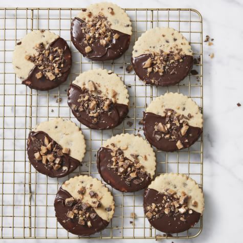 Toffee Brown Sugar Cutout Cookies-image