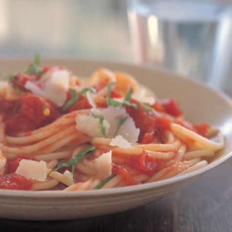 Spaghetti with Spicy Tomato Sauce | Williams Sonoma