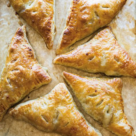 Chicken, Spinach and Gruyère Turnovers | Williams Sonoma