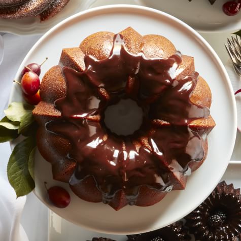 Mocha Hazelnut Praline Bundt Cake with Espresso & Vanilla Bean Glaze –  SIMPLY BEAUTIFUL EATING