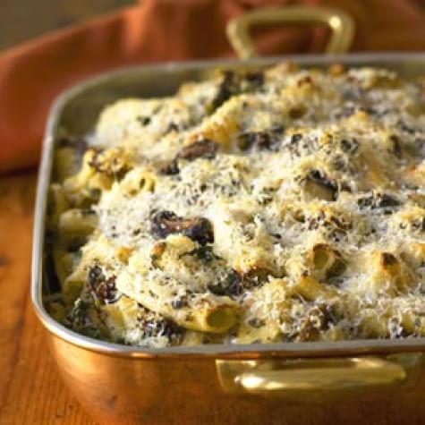 Rigatoni with Mushrooms, Sausage and Spinach