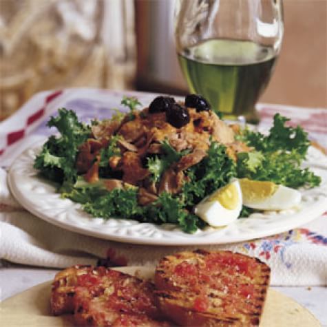 Tuna and Curly Endive Salad with Romesco Vinaigrette (Xató)