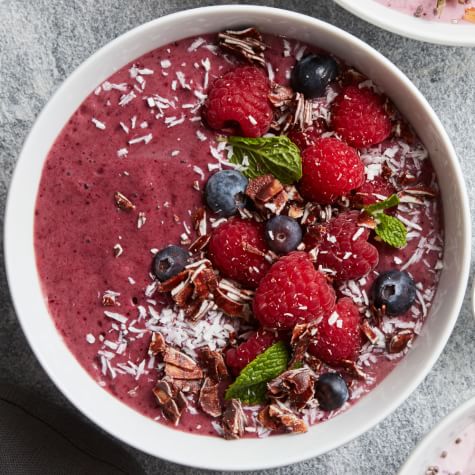 Acai Bowl recipe made using a Vitamix or Blendtec commercial