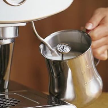 Frothing Milk for Espresso Drinks
