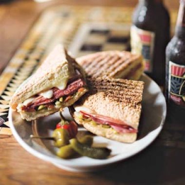 New Orleans: Classic Recipes