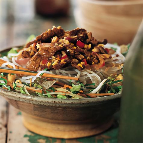 Lemongrass Beef and Onions over Rice Vermicelli (Bun Bo)