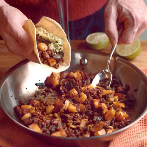 Vegetarian (or NOT) Soft Tacos with Guacamole