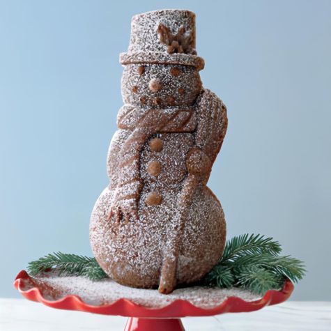 Brown Butter Snowman Cake