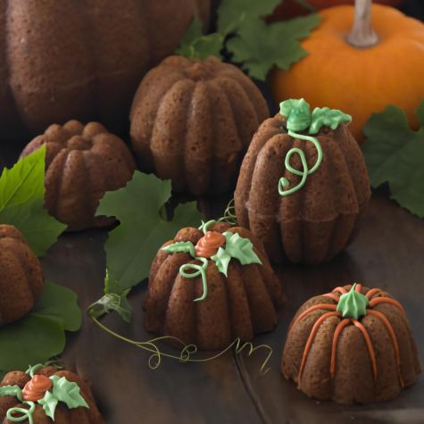 Pumpkin Patch Cakes