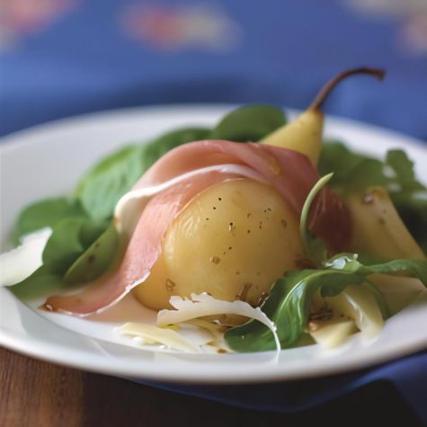 Poached Pear Salad with Arugula, Prosciutto and Parmesan