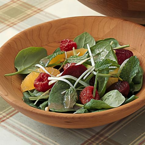 Baby Spinach and Roasted Beet Salad