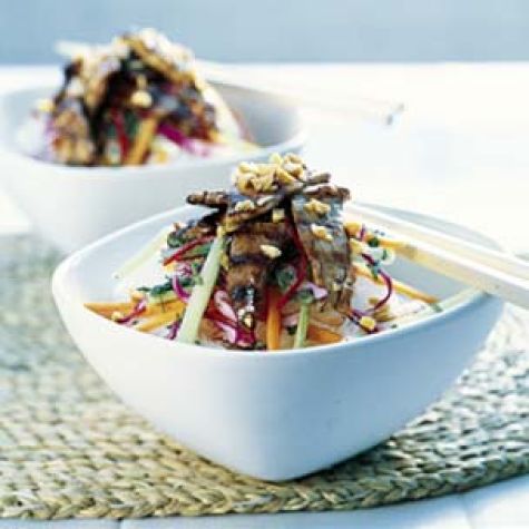 Rice Stick Noodles with Grilled Pork