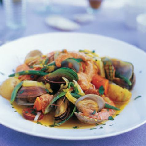 Spanish-Style Steamed Shellfish
