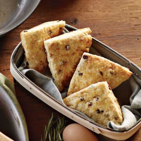 Mini Orange-Currant Scones