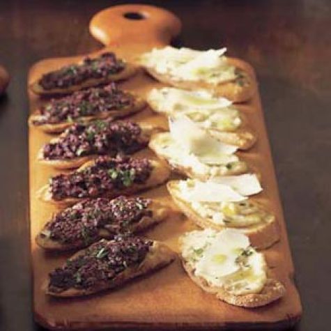 Crostini with White Bean Puree