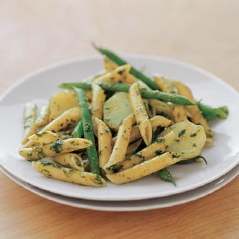 Penne with Pesto, Potatoes & Green Beans