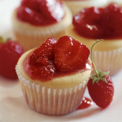 Mini Strawberry Cheesecakes