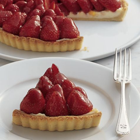 Strawberry Tart with Orange Cream