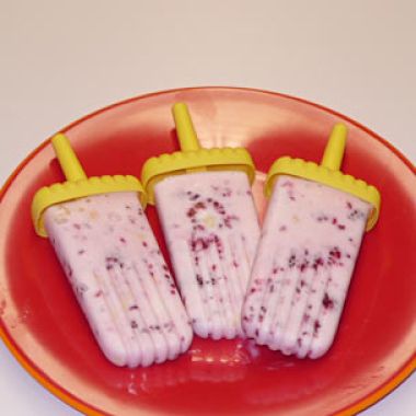 Fruit & Yogurt Pops