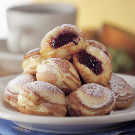 Cherry Jam-Filled Pancakes