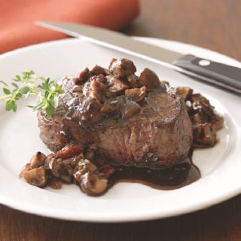 Filets Mignons with Bourguignonne Sauce