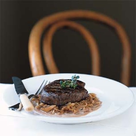 Grilled Beef Filets with Caramelized Shallots