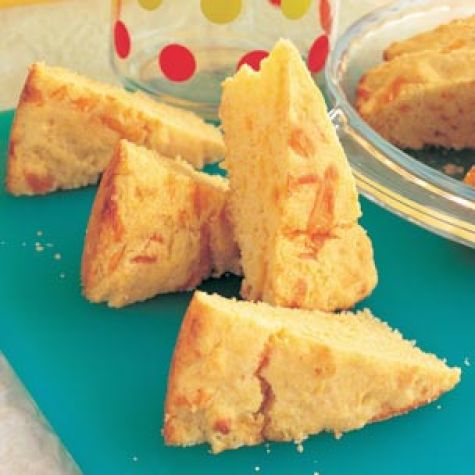 Cheddar Corn Bread Wedges
