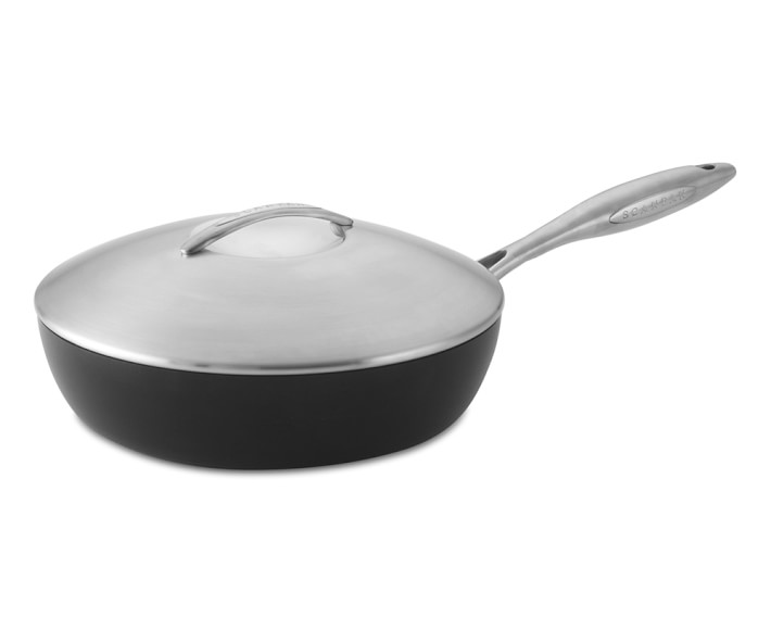 saute frying pan with lid