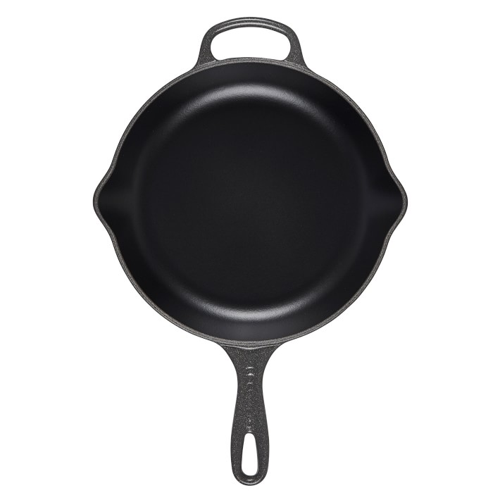 https://assets.wsimgs.com/wsimgs/ab/images/dp/wcm/202023/0045/le-creuset-cast-iron-signature-fry-pan-2-o.jpg