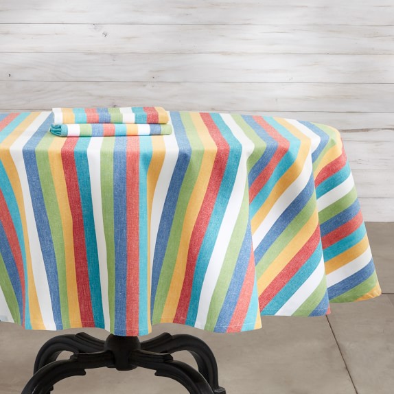 70 round outdoor tablecloth with zipper