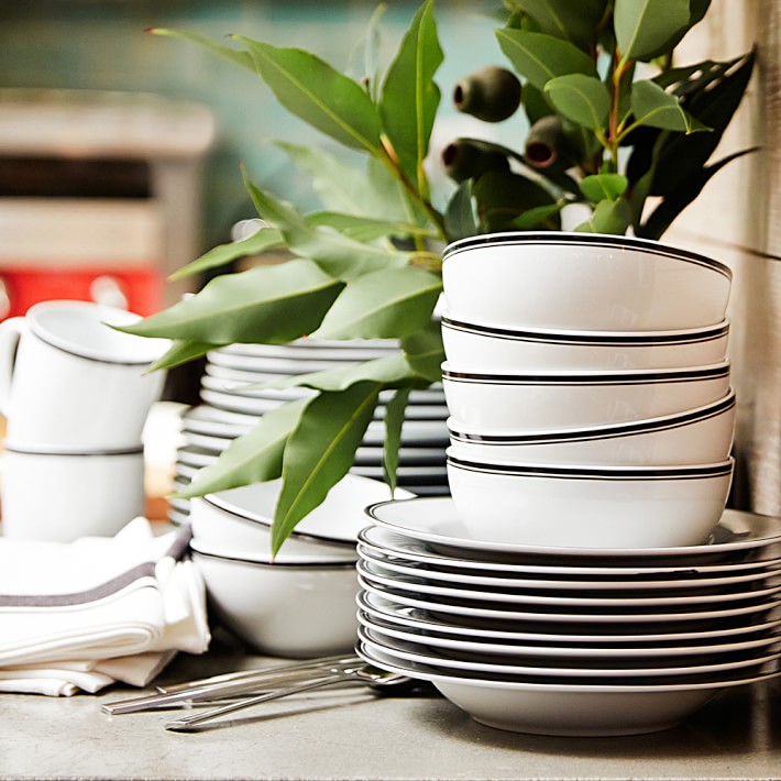 everyday dish sets