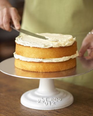 12 Eggplant Cake Stand