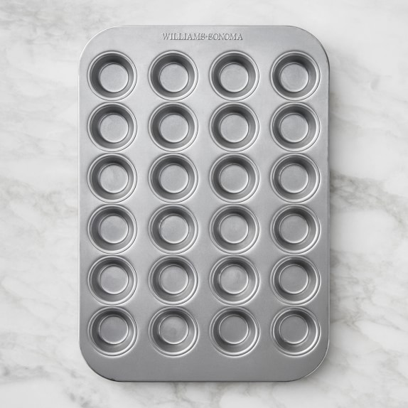 mini muffin baking pan