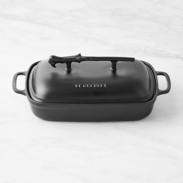 Traditie Plasticiteit Uitrusten Le Creuset's New 'Harry Potter' Collection Will Turn You Into a Wizard in  the Kitchen