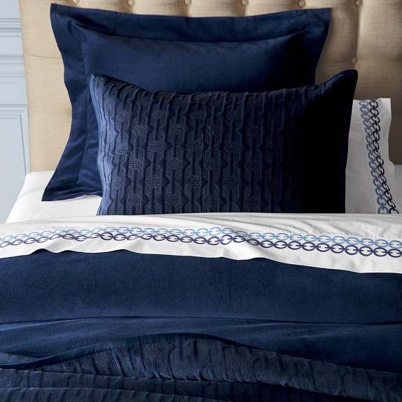 The Pillow Collection Ninian Solid Bedding Sham Blue Queen/20 x 30 