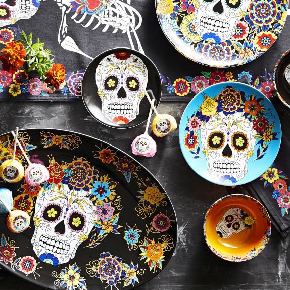 skull dinnerware sets