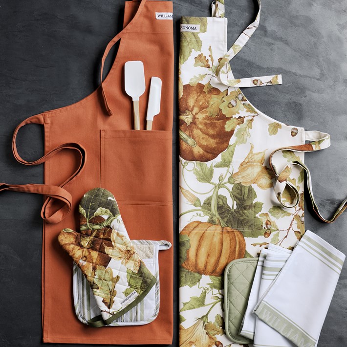 Williams Sonoma Classic Solid Adult Kid Aprons Williams Sonoma CA   Williams Sonoma Classic Solid Adult Kid Aprons O 