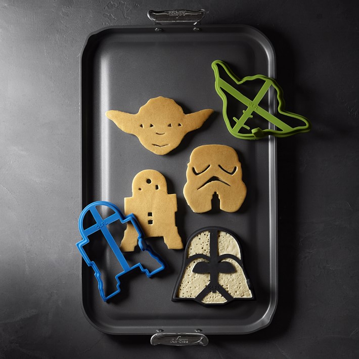 williams sonoma star wars waffle maker