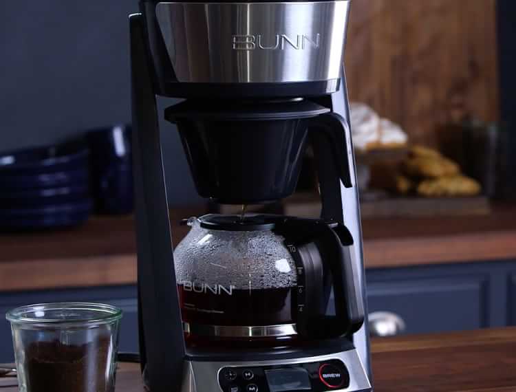 BUNN 10-Cup Programmable Coffee Maker 