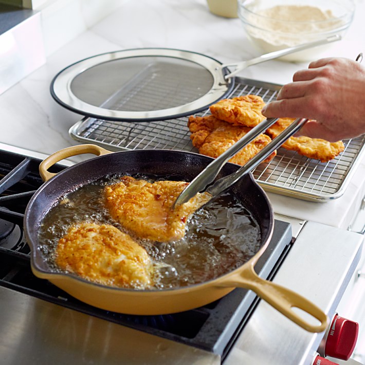 Le Creuset Signature CastIron Deep Skillet with Splatter Screen