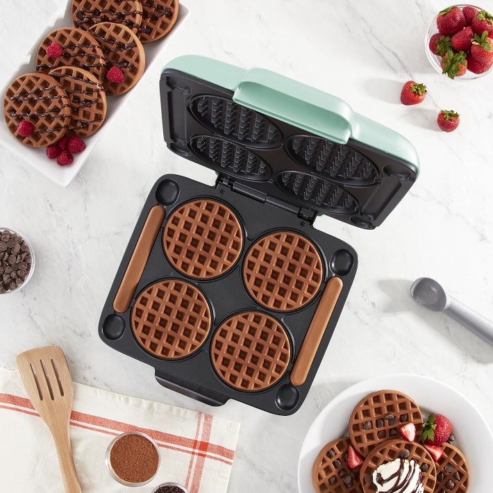 dash dmmw400gbgt04 multi mini four waffle maker